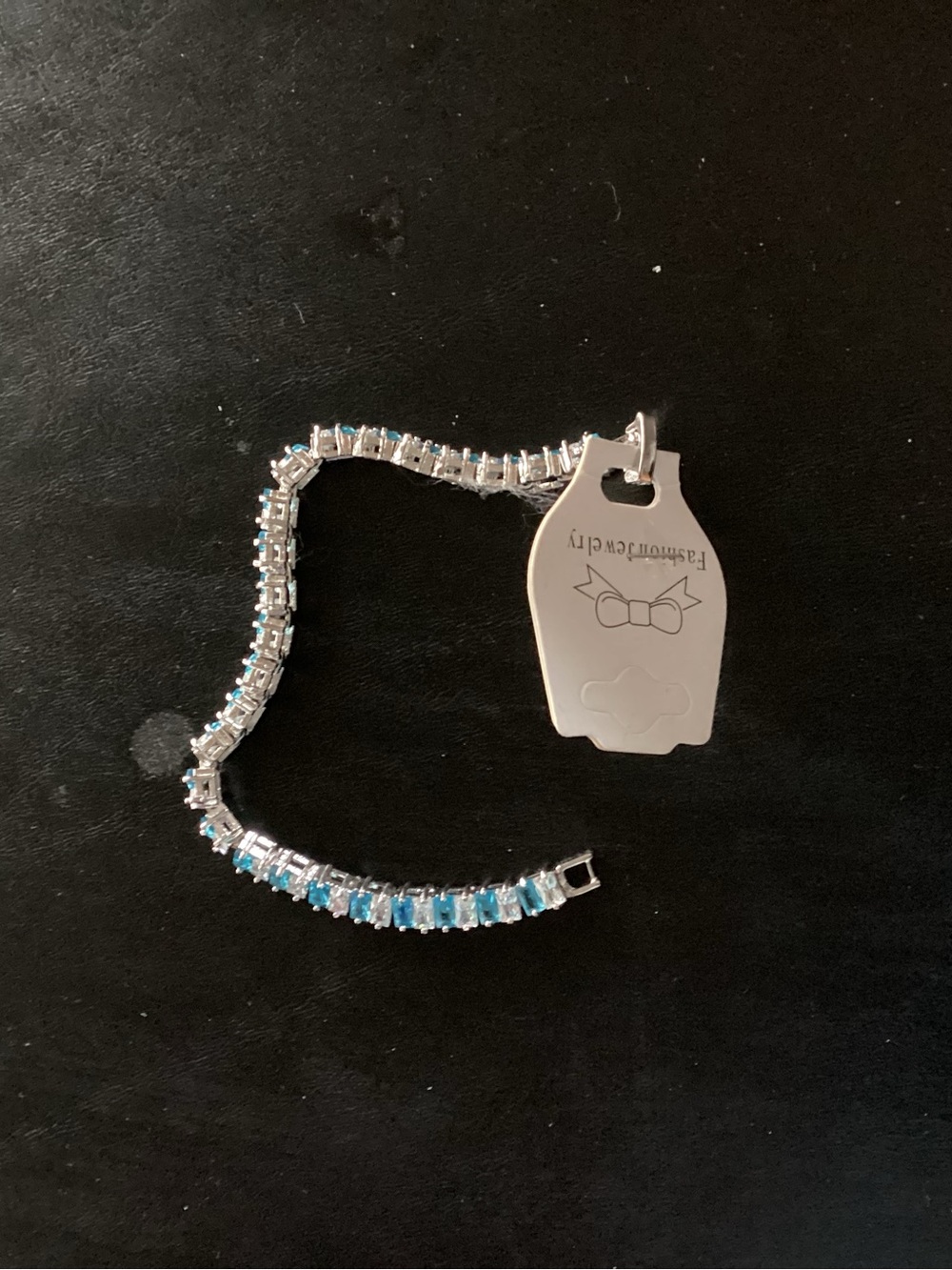 Fashion Jewelry Silver Bracelet with Blue Stones